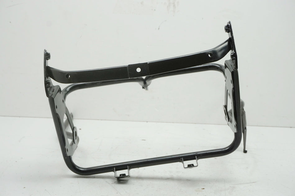 SUZUKI GSX 600 F GN72B Verkleidungshalter Geweih Träger Stütze Kanzelträger