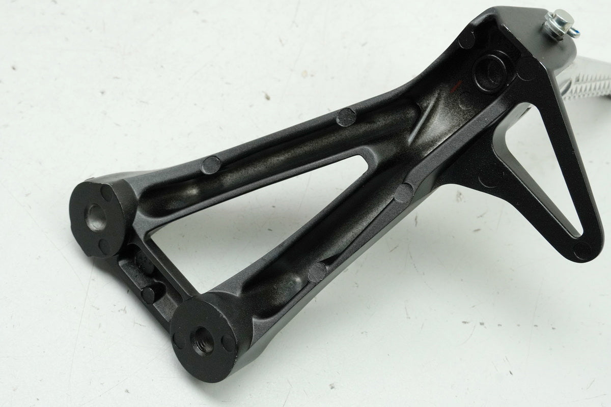 YAMAHA MTN 1000 MT-10 RN78 Footrest System Passenger Left Footrest Holder 4550 km