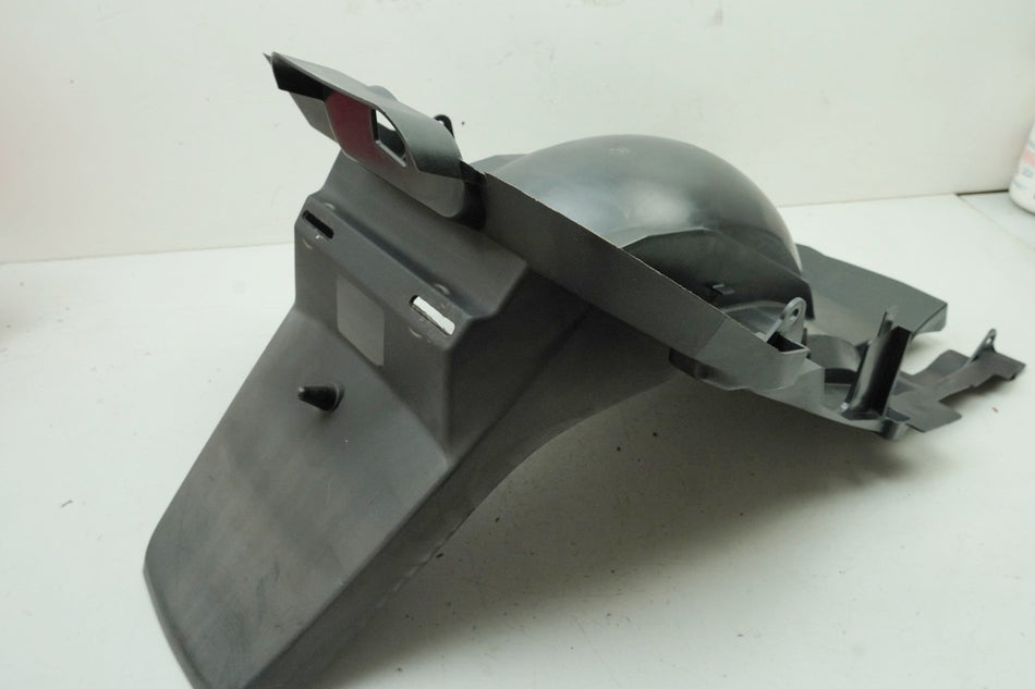 SUZUKI AN 400 WVAU BURGMAN Rear Fender Wheel Arch Splash Guard K1 K2