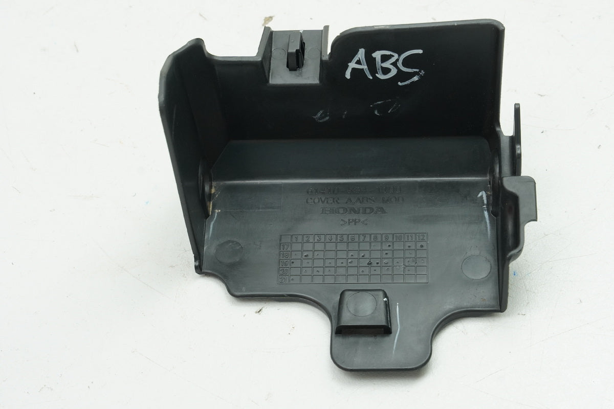HONDA CB 125 R JC91 ABS Pump Cover Pressure Modulator Holder Lid