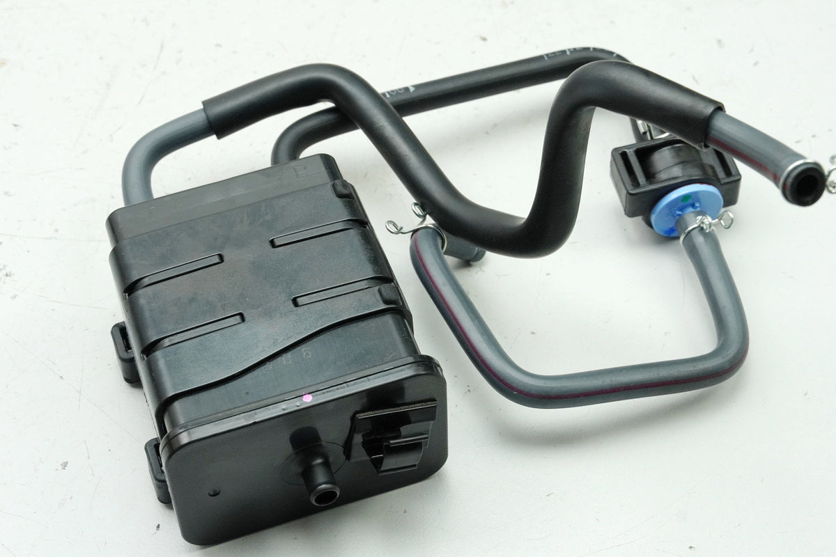 YAMAHA MTN 1000 MT10 RN78 Activated Carbon Filter Tank Air System Check Valve