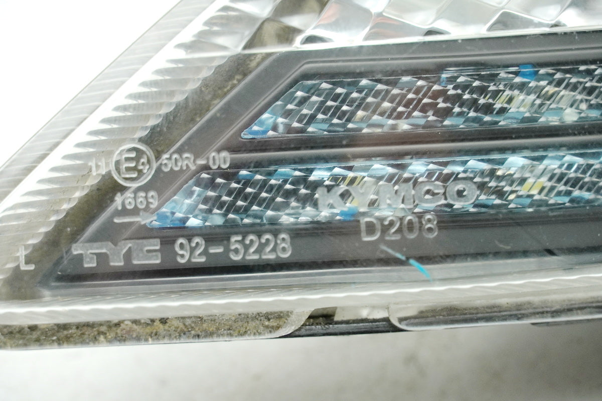 KYMCO PEOPLE GT 300 i V4 Turn Signal Left Front Turn Signal 33450-LGE5-E00