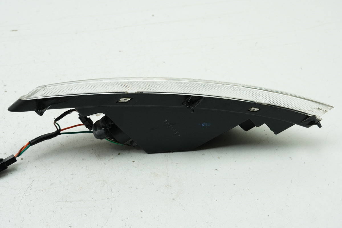 KYMCO PEOPLE GT 300 i V4 Turn Signal Left Front Turn Signal 33450-LGE5-E00