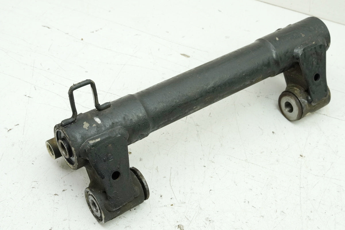 SUZUKI AN 400 WVAU BURGMAN Engine Mount Axle Bracket Carrier Engine Holder K1 K2