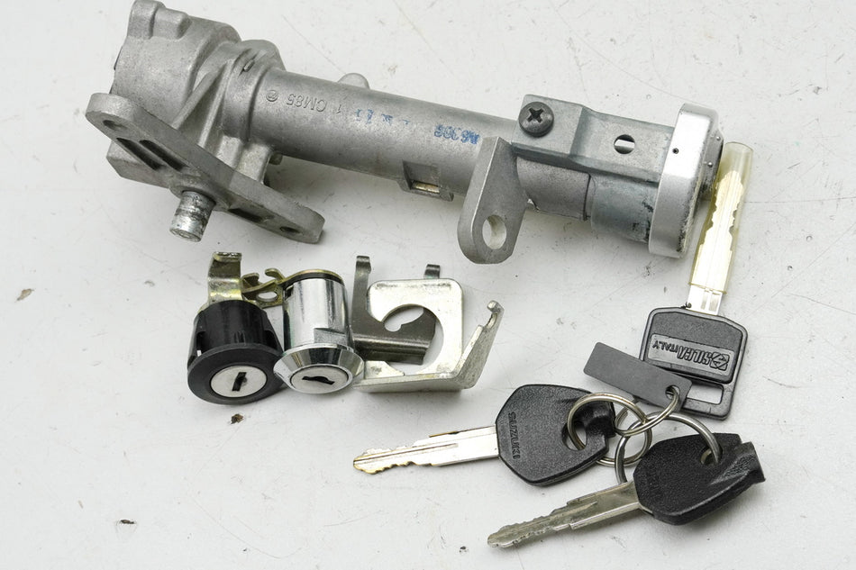 SUZUKI UH 125 BURGMAN K2-K6 Juego de cerraduras, cerradura de encendido + 3 llaves