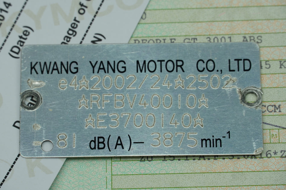 KYMCO PEOPLE GT 300 i ABS Chasis y documentos COC Matrícula Placa de características