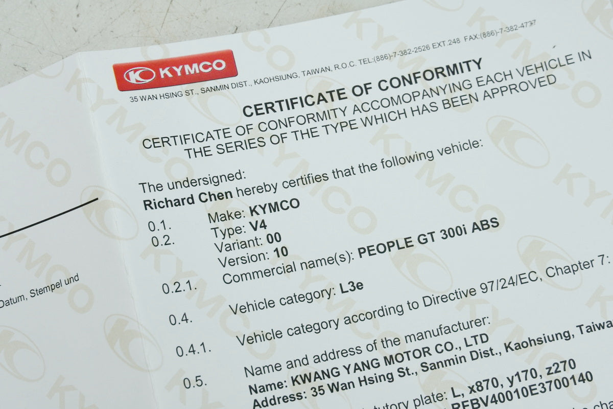 KYMCO PEOPLE GT 300 i ABS Chasis y documentos COC Matrícula Placa de características