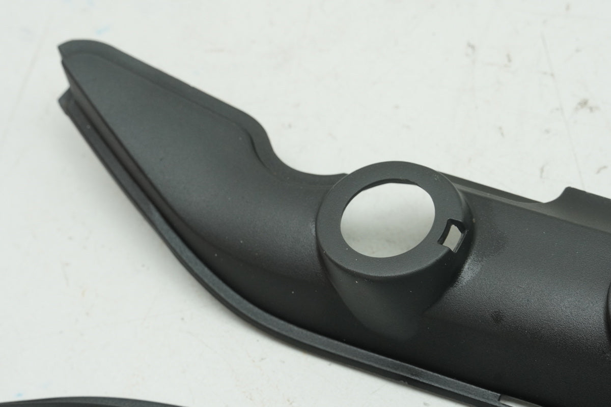 HONDA CB 125 R JC91 Cover Footrest System Rear Cover Trim Inner