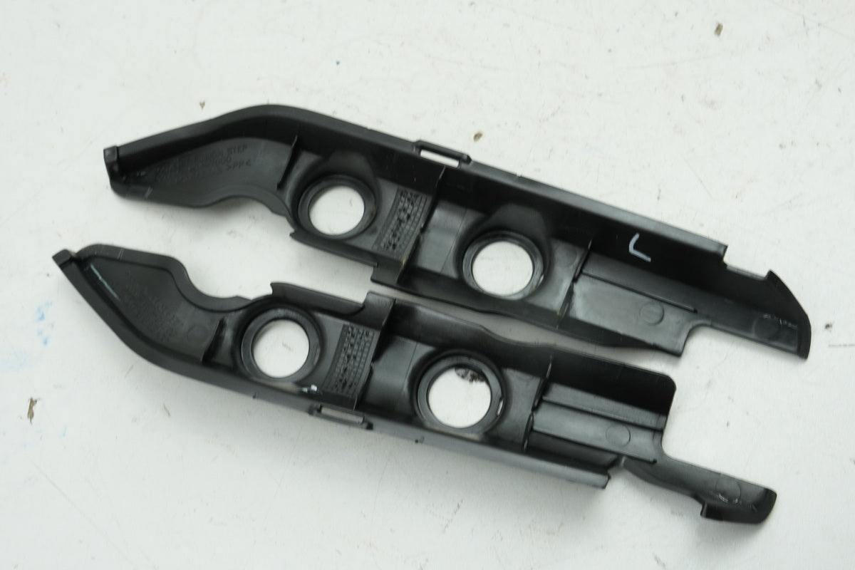 HONDA CB 125 R JC91 Cover Footrest System Rear Cover Trim Inner