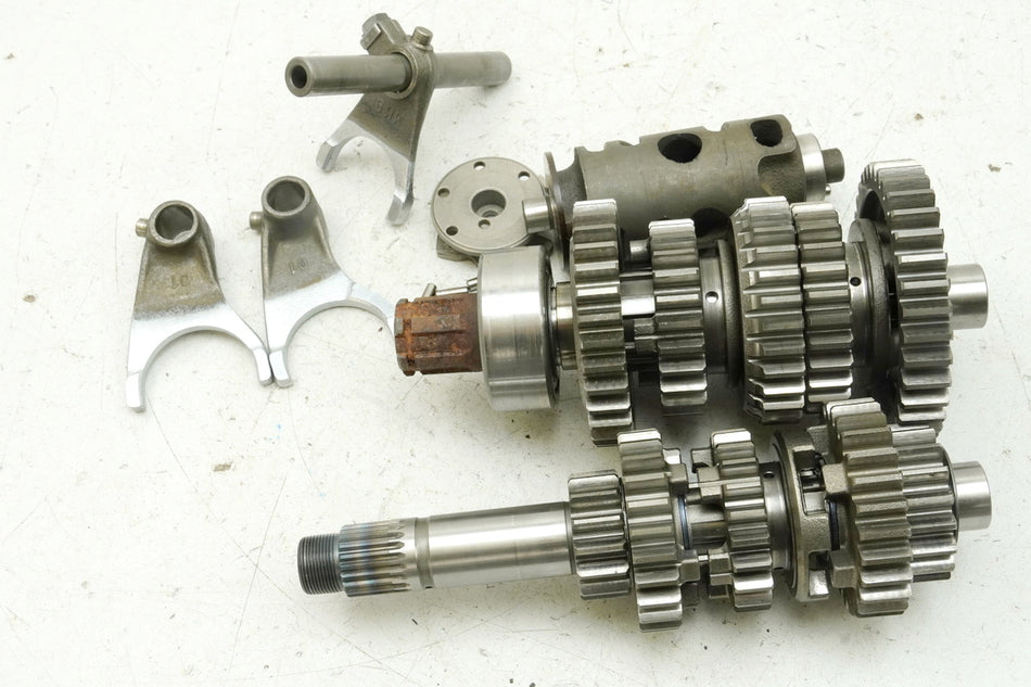 HONDA XL600 PD06 TRANSALP Caja de cambios, engranaje, eje, horquillas selectoras, tambor selector, motor