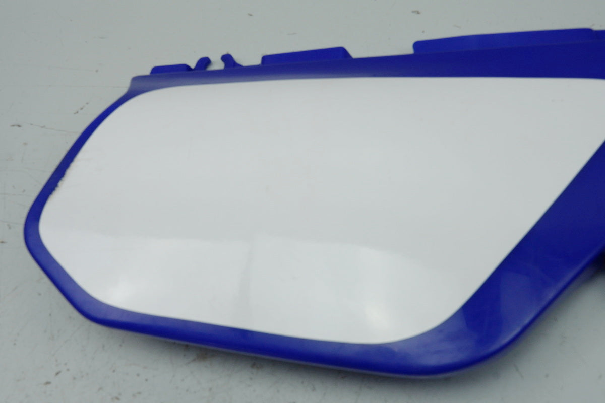 YAMAHA DT 125 R Carenado trasero derecho Tapa Cubierta Lateral 3BN-21721