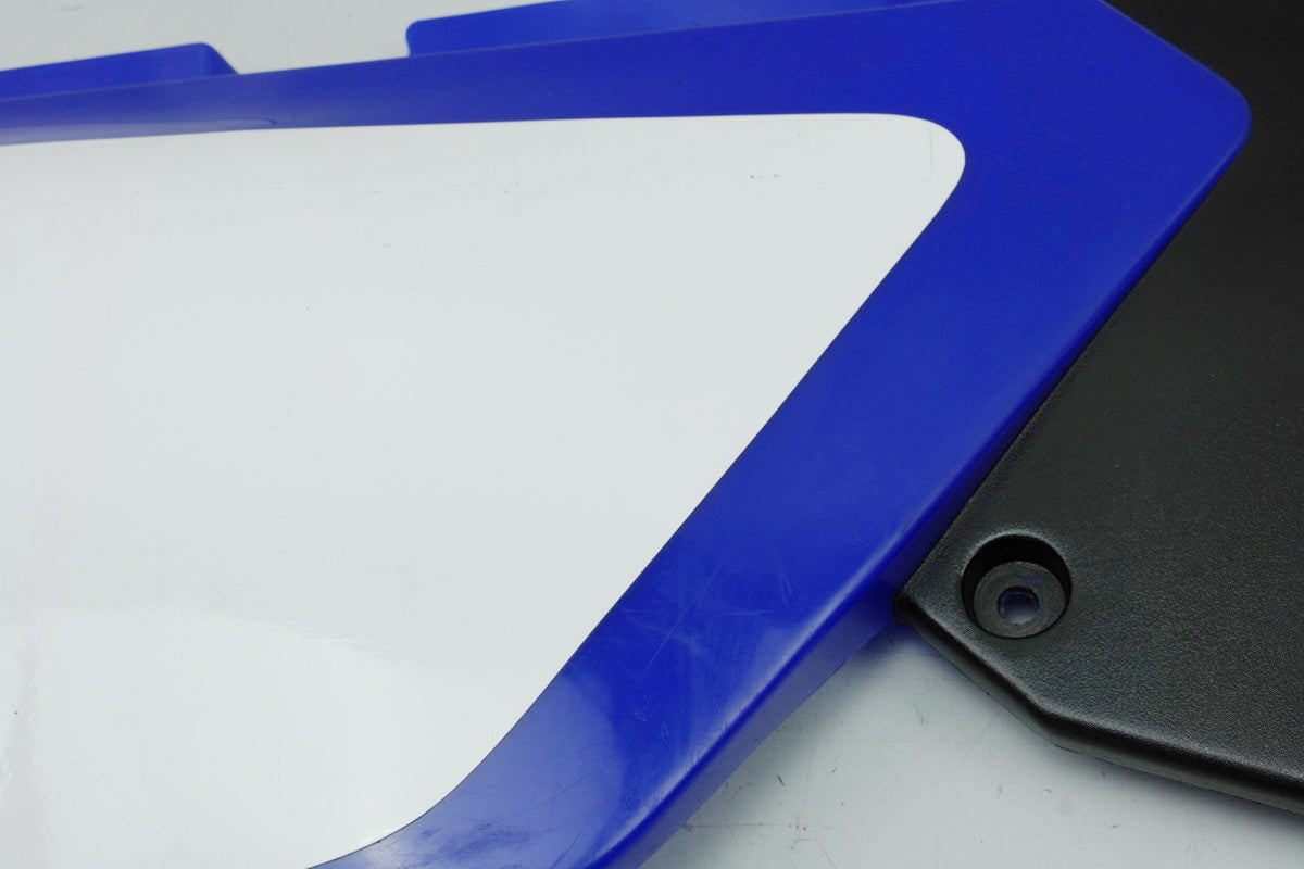YAMAHA DT 125 R Carenado trasero derecho Tapa Cubierta Lateral 3BN-21721