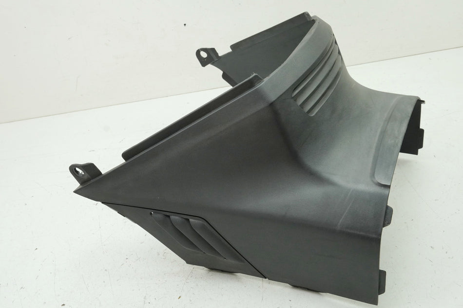 SUZUKI AN 400 WVAU BURGMAN Fairing Footwell Cover Under Seat K1 K2