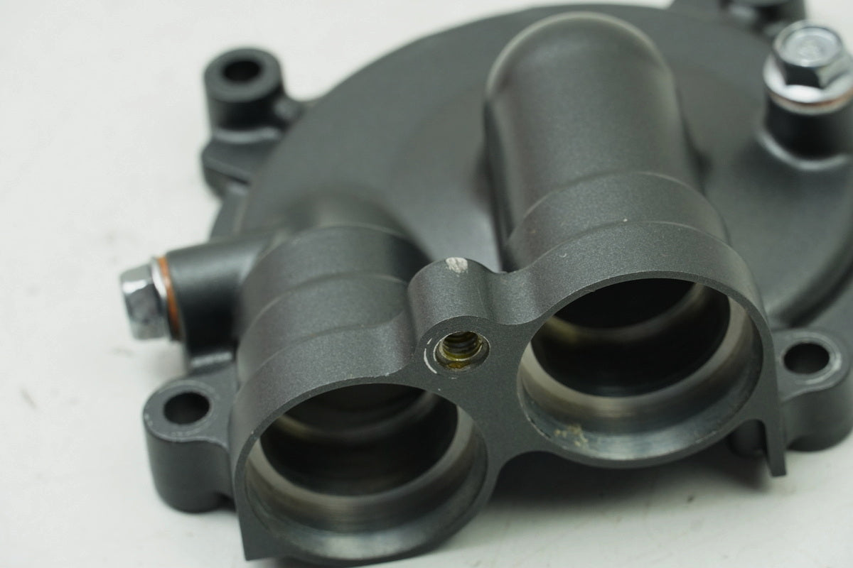 YAMAHA MTN 1000 MT-10 RN78 Engine Cover Water Pump Cover (for engine) 4550 km