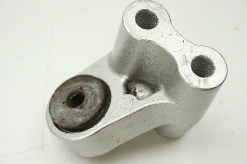 YAMAHA MT01 RP12 Manifold Bracket Support Mount Holder