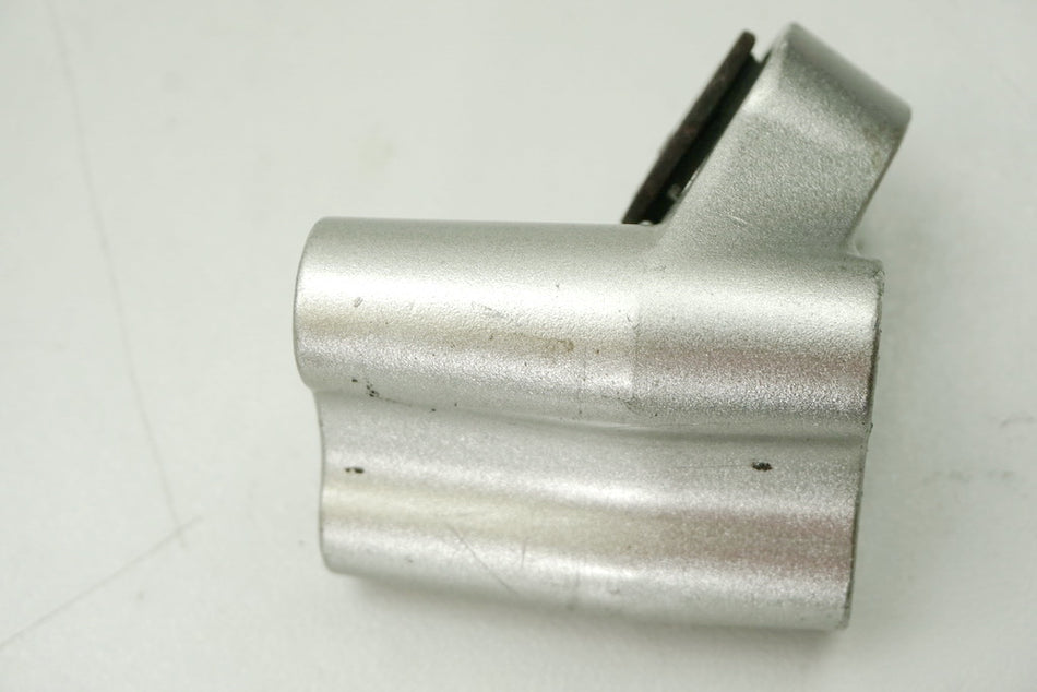 YAMAHA MT01 RP12 Halterung Krümmer Träger Aufnahme Halter