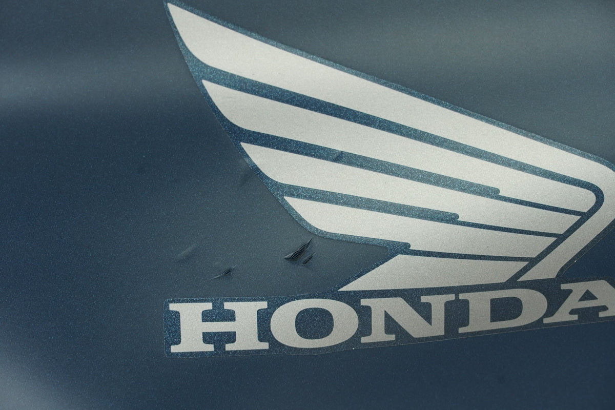 HONDA CB 125 R JC91 Fairing Tank Right Cover Trim Tankcover