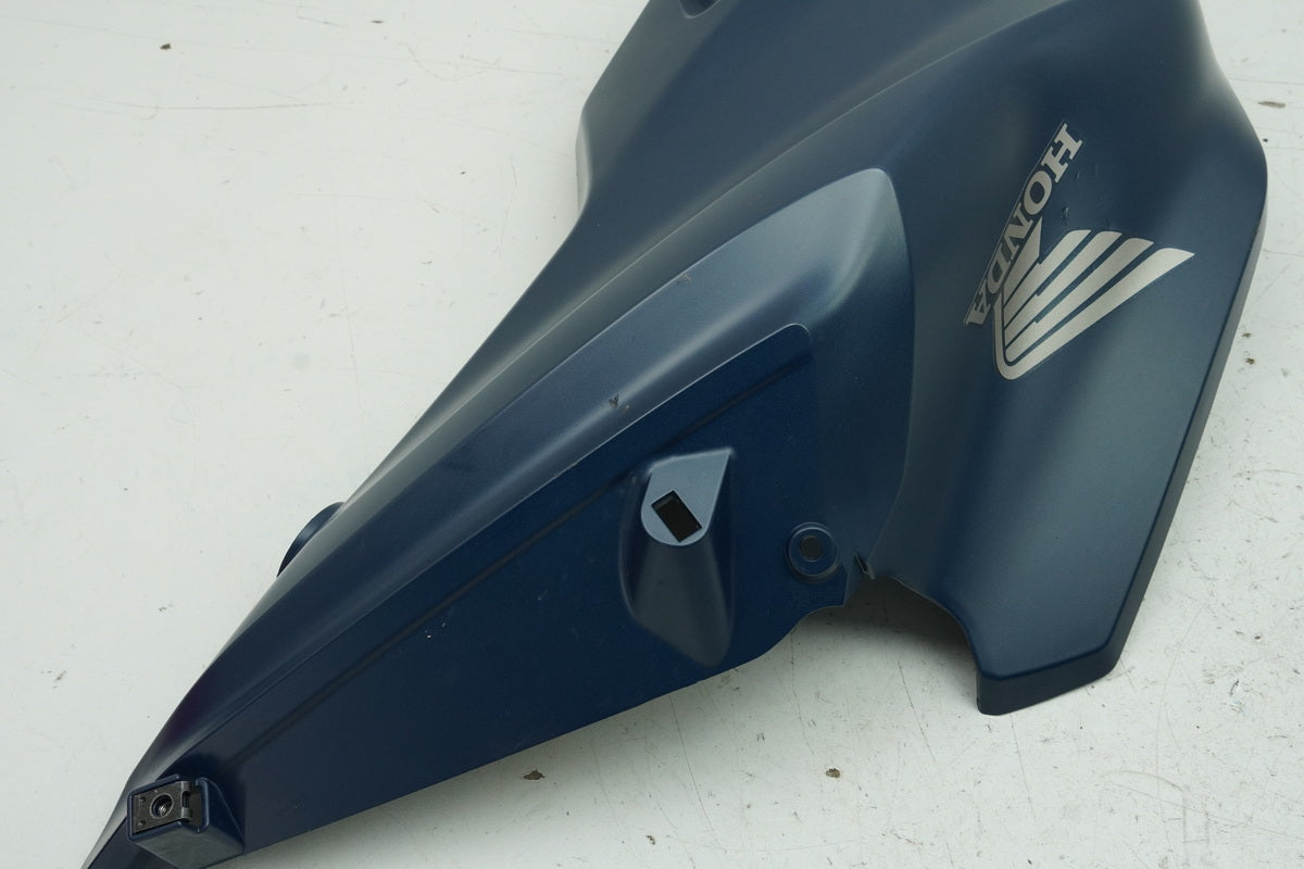 HONDA CB 125 R JC91 Fairing Tank Right Cover Trim Tankcover