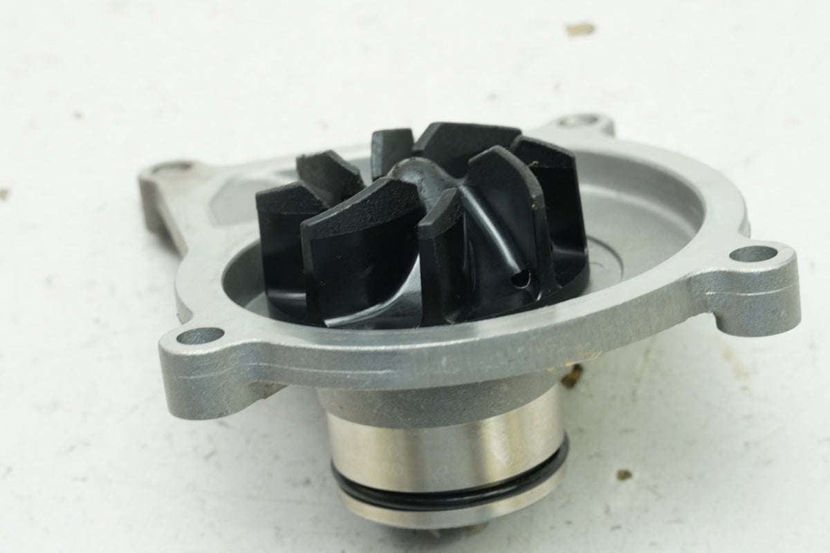 YAMAHA MTN 1000 MT-10 RN78 Water Pump orig. Impeller Shaft (for Engine) 4550 km