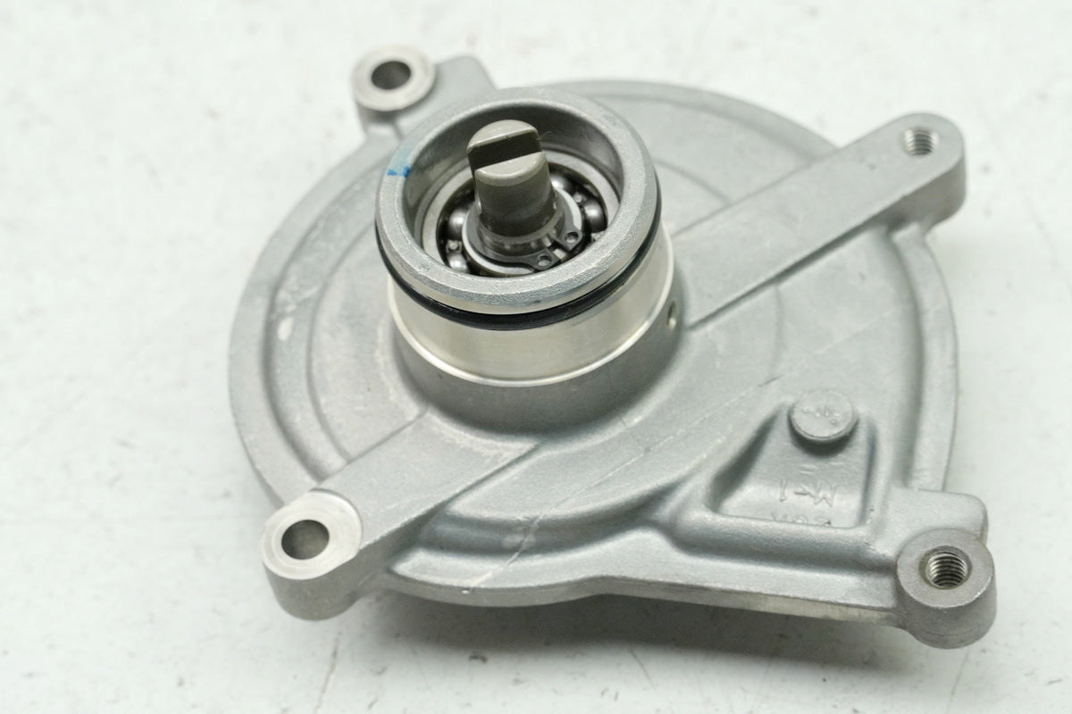 YAMAHA MTN 1000 MT-10 RN78 Water Pump orig. Impeller Shaft (for Engine) 4550 km