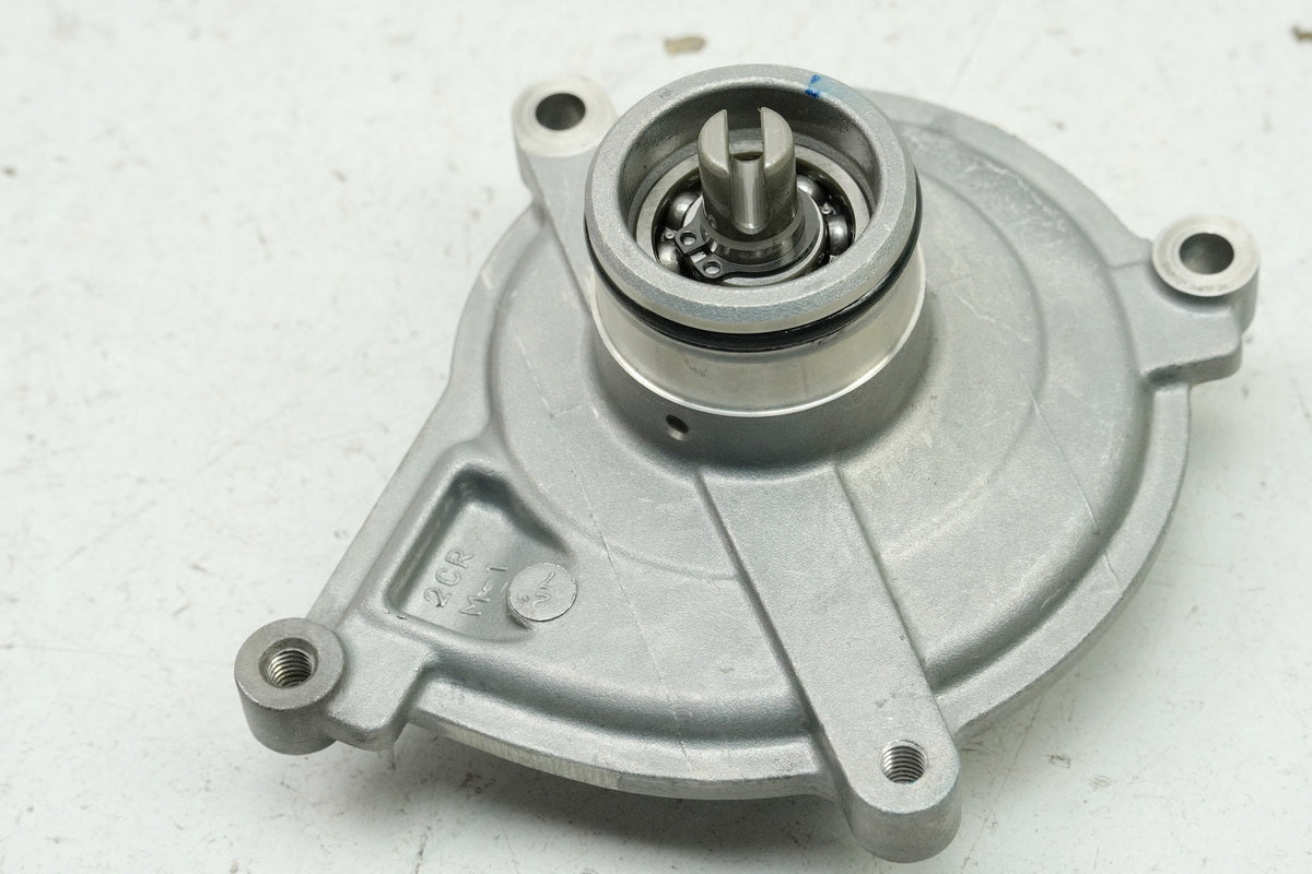 YAMAHA MTN 1000 MT-10 RN78 Water Pump orig. Impeller Shaft (for Engine) 4550 km