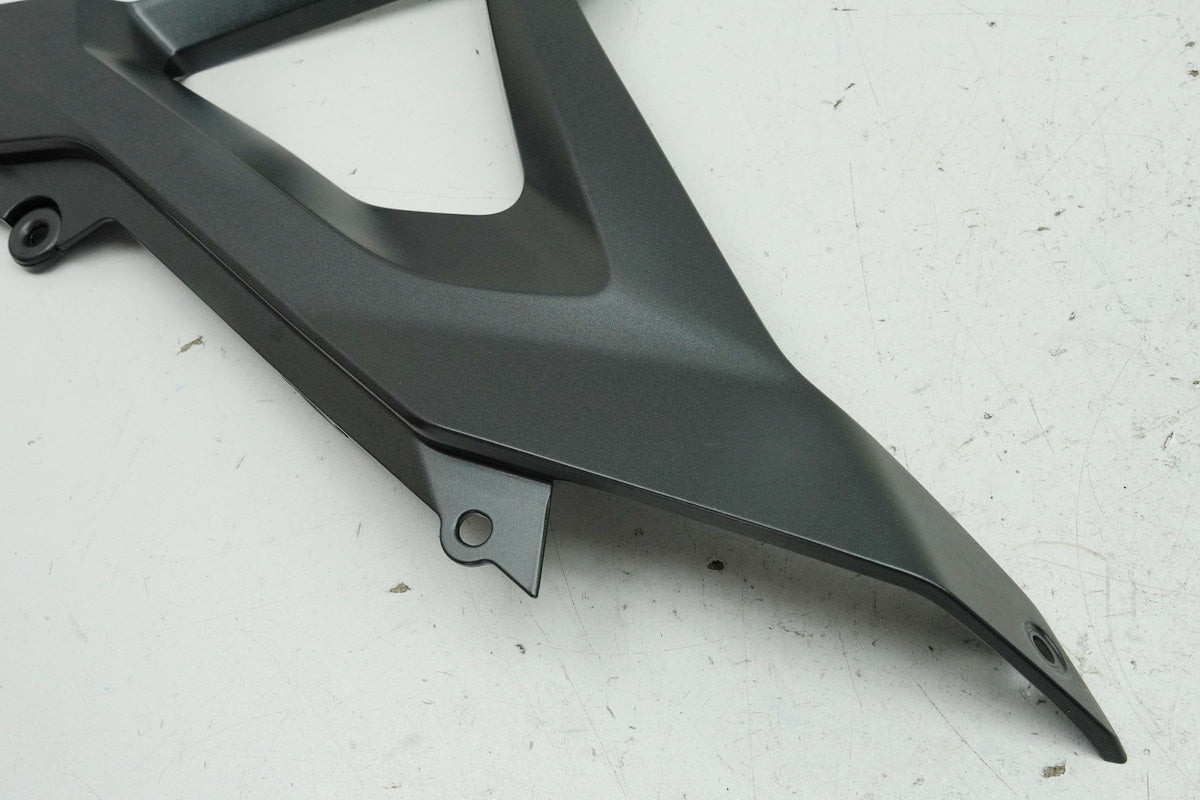 HONDA CB 125 R JC91 Side Cover Right Panel Trim Fairing