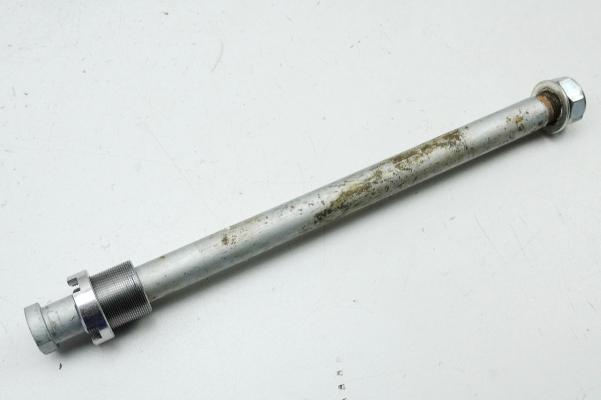 HONDA CBR 600 RR PC40 Eje basculante Eje de basculante Distanciador espaciador 07-13