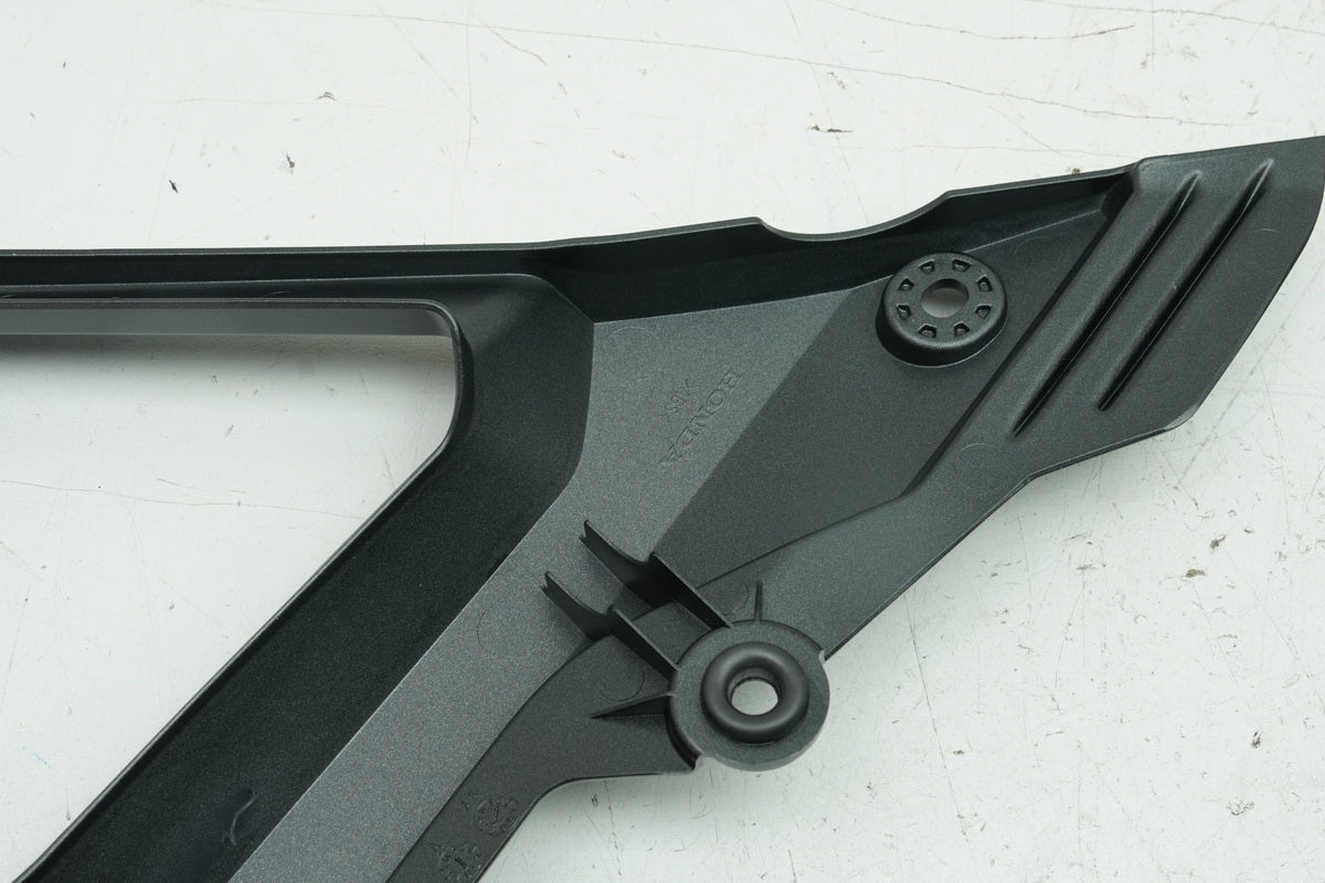 HONDA CB 125 R JC91 Side Cover Right Panel Trim Fairing