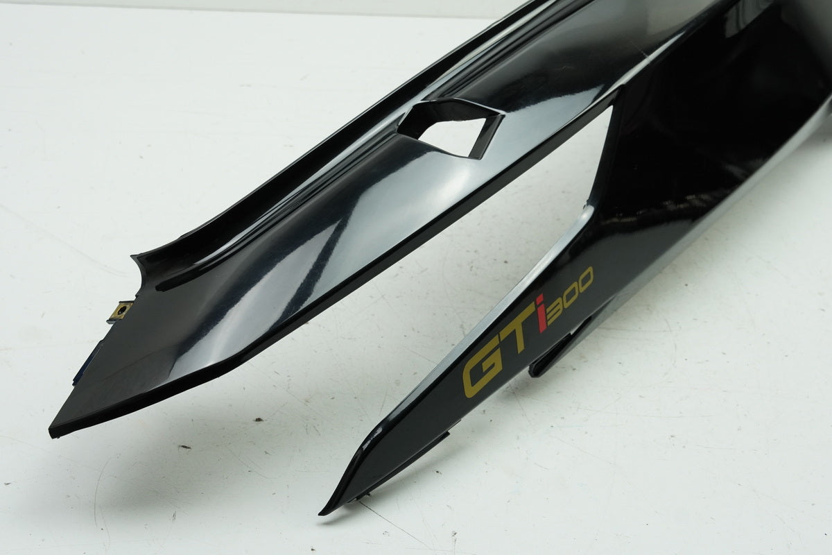 KYMCO PEOPLE GT 300 i V4 Rear Fairing Right Side Panel Cover