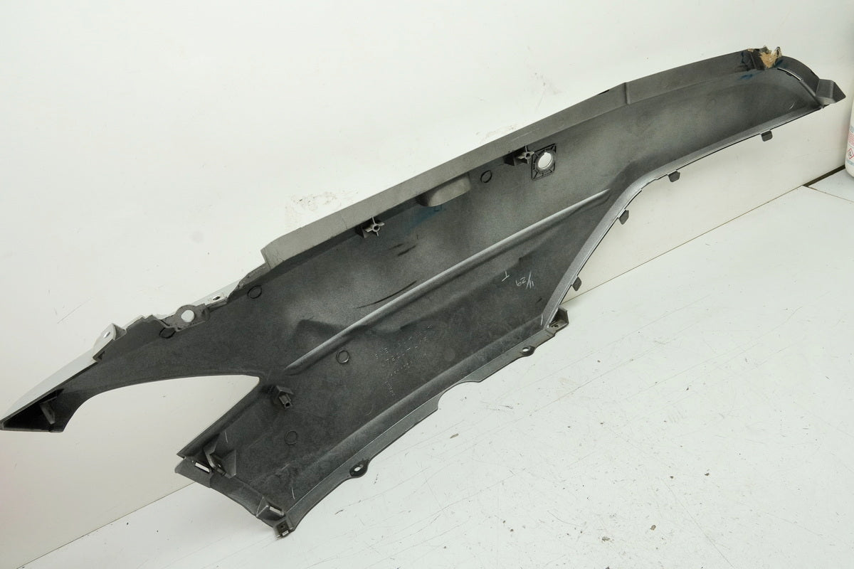 SUZUKI AN 400 WVAU BURGMAN Rear left fairing side cover K1 K2