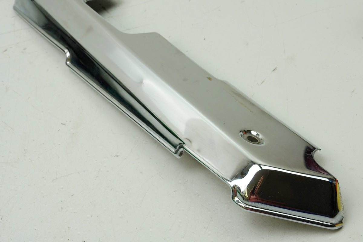 MOTO GUZZI California 1100 EV KD Abdeckung Motor rechts unten Chrom Blende Cover