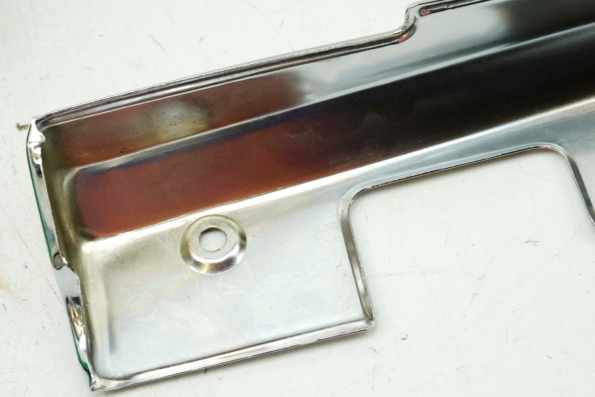 MOTO GUZZI California 1100 EV KD Abdeckung Motor rechts unten Chrom Blende Cover
