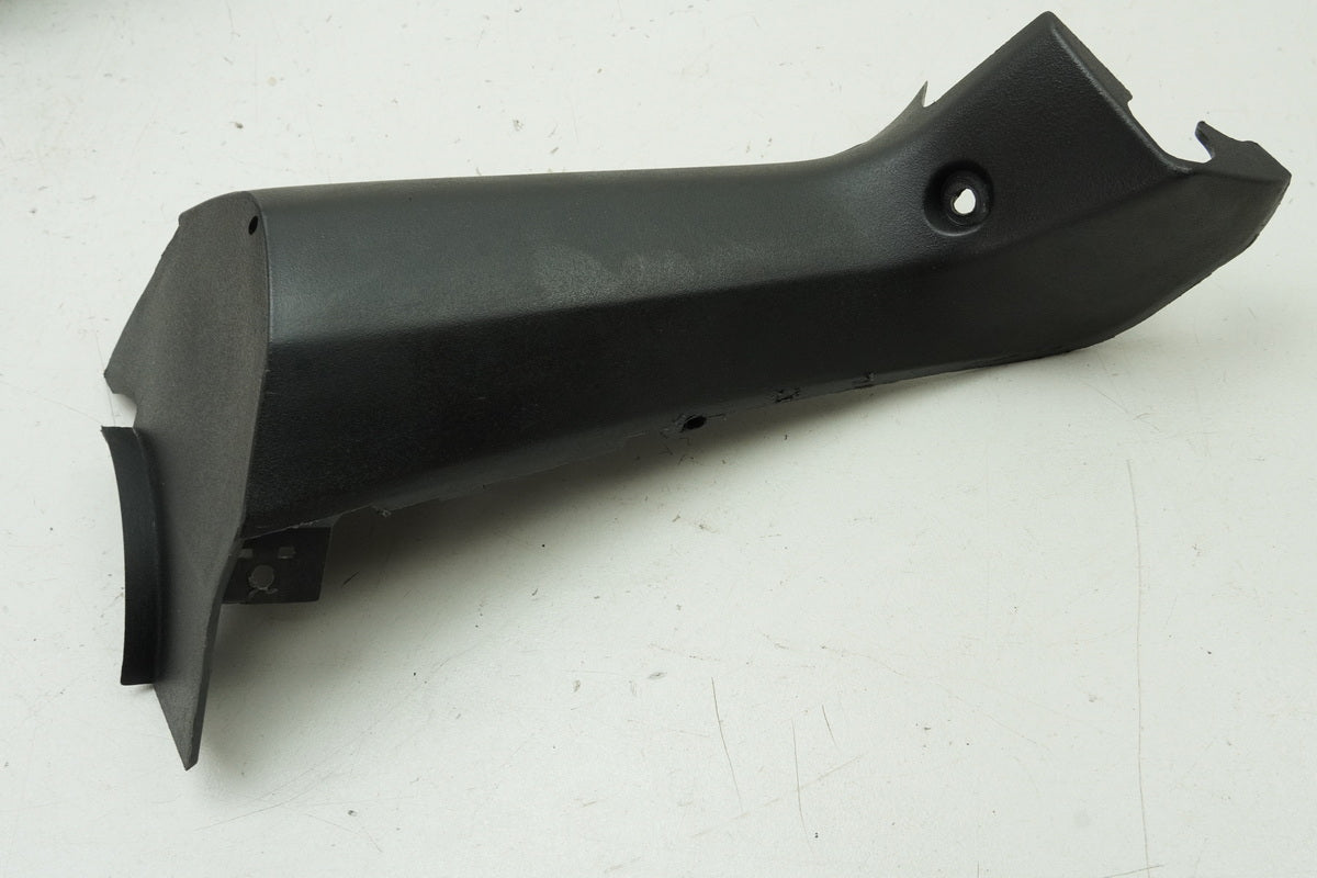 SUZUKI AN 400 WVAU BURGMAN Verkleidung Lenker unten Abdeckung Cover Blende K1 K2