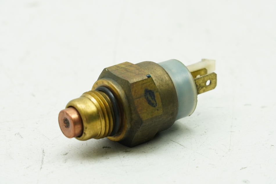 YAMAHA TDM 850 4TX Termocontacto (en el termostato)