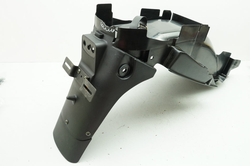 SUZUKI GSX 600 F AJ Guardabarros trasero Paso de rueda Fender Caja de batería 98-02