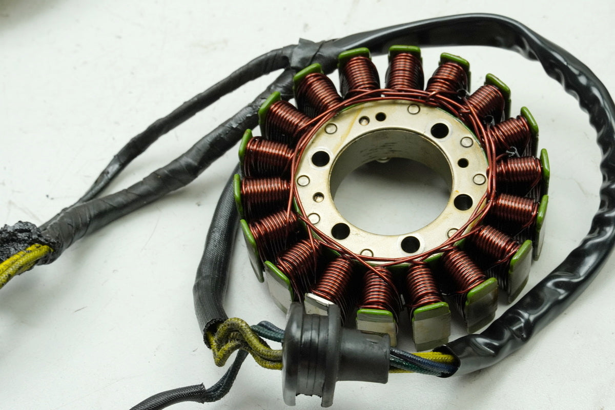 SUZUKI AN 400 WVAU BURGMAN Lima Estátor Alternador (para motor) K1 K2