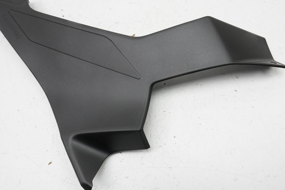 Kawasaki Ninja 400 EX400G Verkleidung Tank rechts Abdeckung Cover Blende 2020