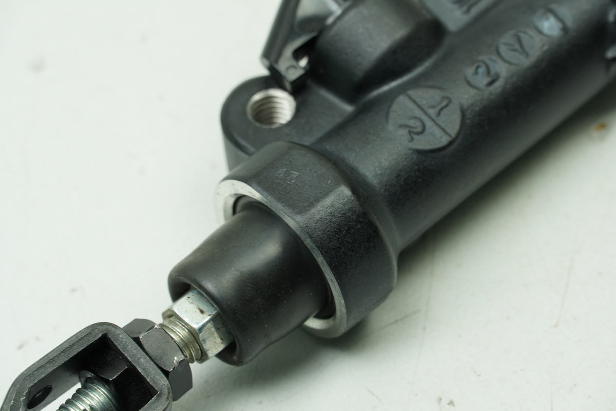 YAMAHA MTN 1000 MT-10 RN78 Brake Master Cylinder Foot Brake Cylinder Brembo
