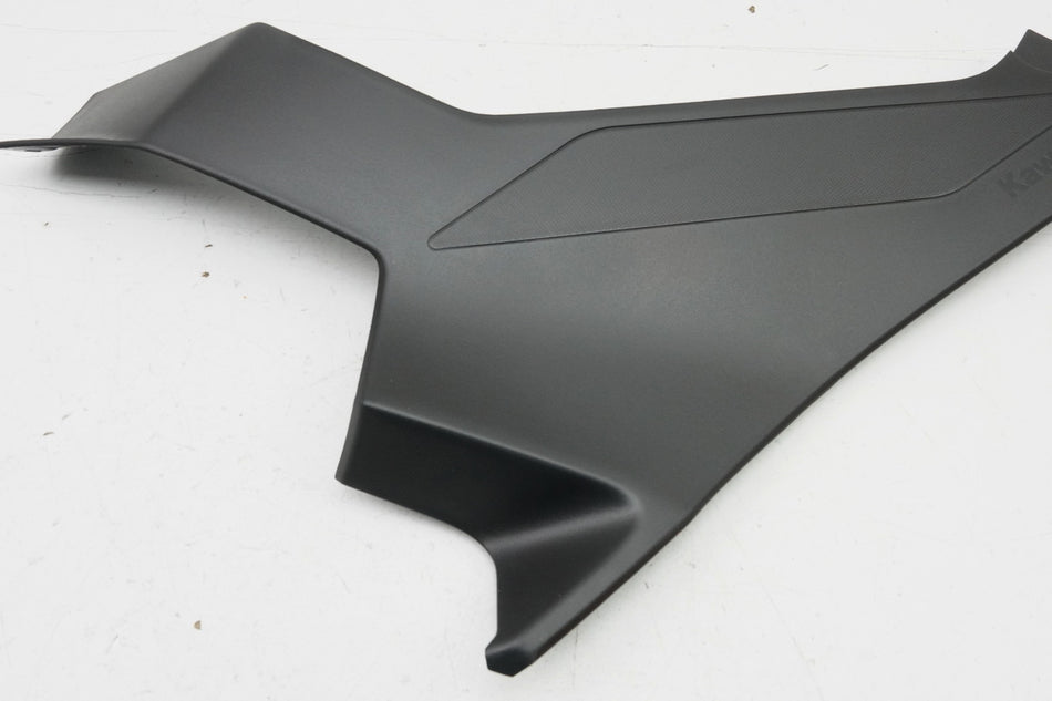 Kawasaki Ninja 400 EX400G Verkleidung Tank links Abdeckung Cover Blende 2020