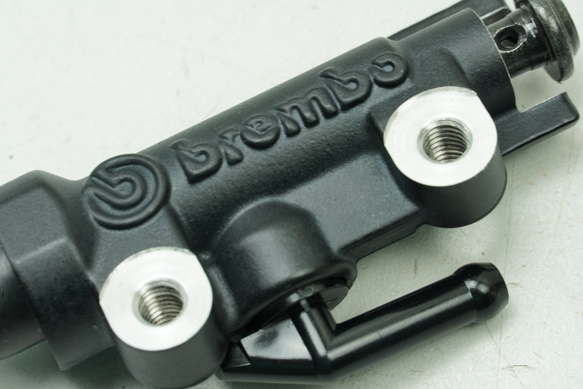 YAMAHA MTN 1000 MT-10 RN78 Brake Master Cylinder Foot Brake Cylinder Brembo