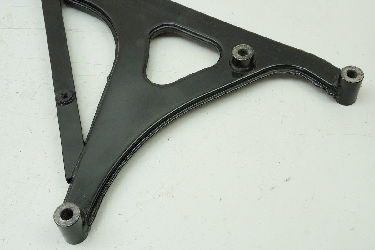 SUZUKI AN 400 WVAU BURGMAN Bracket Exhaust Carrier Silencer Mount K1 K2