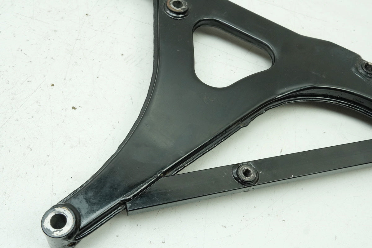 SUZUKI AN 400 WVAU BURGMAN Bracket Exhaust Carrier Silencer Mount K1 K2