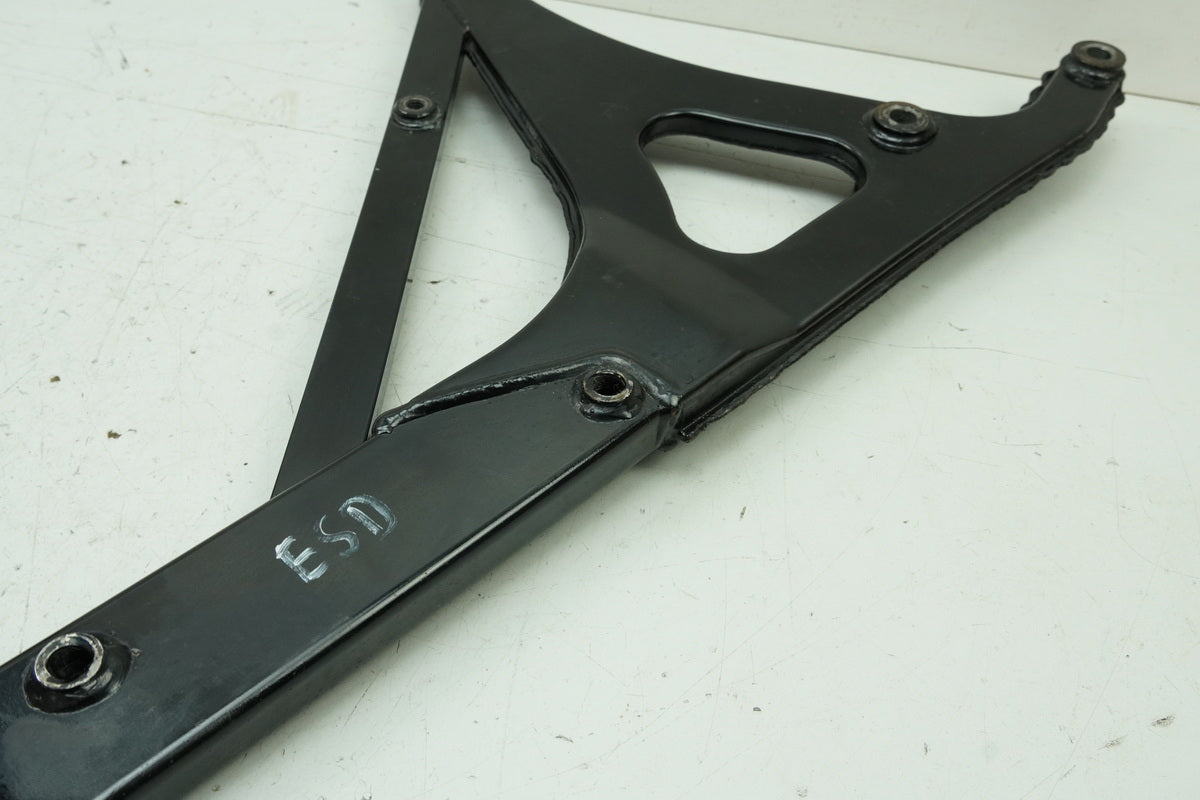SUZUKI AN 400 WVAU BURGMAN Bracket Exhaust Carrier Silencer Mount K1 K2