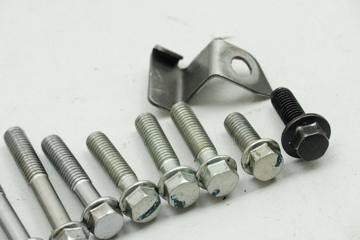 HONDA CB 125 R JC91 Schrauben Limadeckel Schraube Motordeckel Stator (für Motor)
