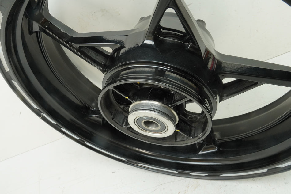 KAWASAKI Z 650 ER650HA2 Llanta trasera rueda trasera negra original J 17 x MT 4.50