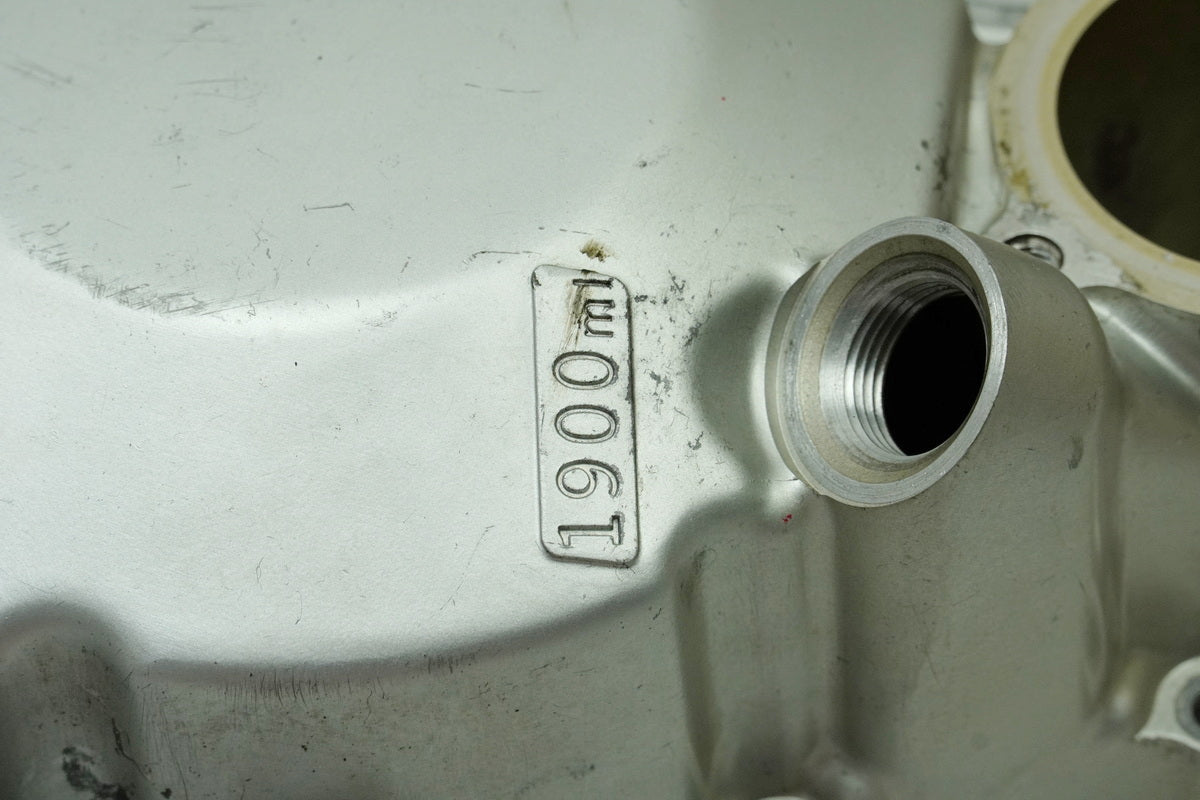 SUZUKI AN 400 WVAU BURGMAN Tapa de alternador Cubierta de motor Tapa de encendido K1 K2