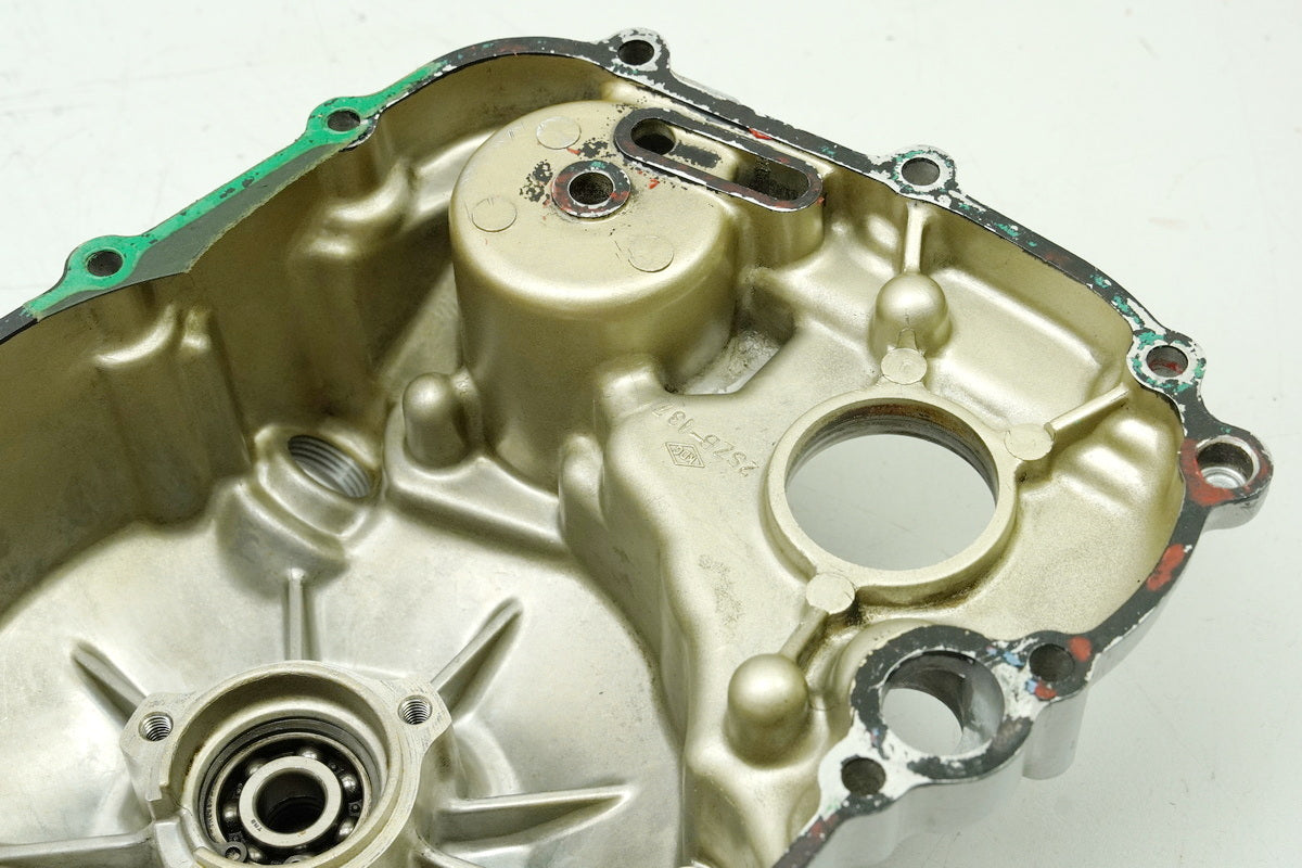 SUZUKI AN 400 WVAU BURGMAN Tapa de alternador Cubierta de motor Tapa de encendido K1 K2
