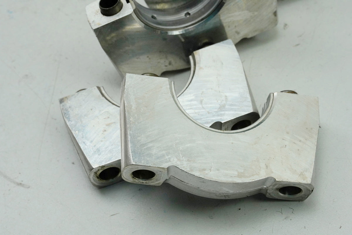 Honda GL1500 F6C Valkyrie SC34 Bearing Block Clamp Crankshaft (for Engine)