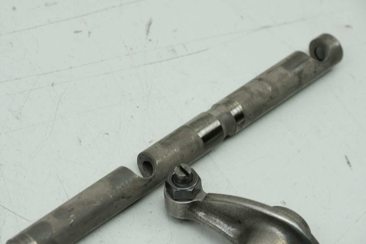 Honda GL 1500 F6C Valkyrie SC34 Rocker Arm + Shaft (for Cylinder Head Engine)