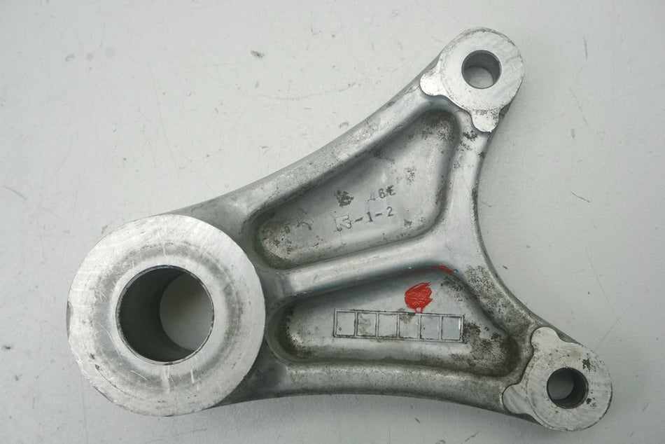 SUZUKI GSF 600 BANDIT GN77AB Ankerplatte Bremssattel Halter Bremsankerplatte